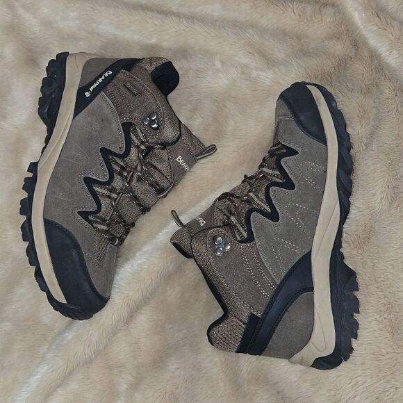 BEARPAW TAUPE LARS HIKING BOOTS, SIZE 10 - LIKE NEW main image 4